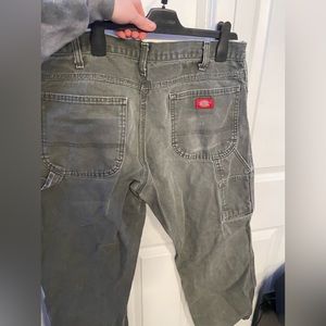 Dickies men’s work cargo pants, deep green